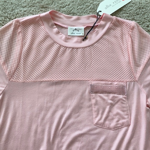 Peachy Blush color Short Sleeve Tee - Picture 4 of 7